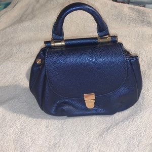 Purse / reversible backpack